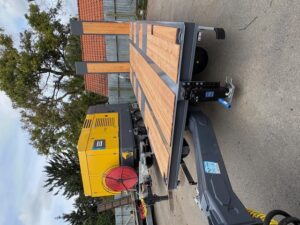 Nové vybavení – vrtná souprava, tahač, podvalník, nakladač